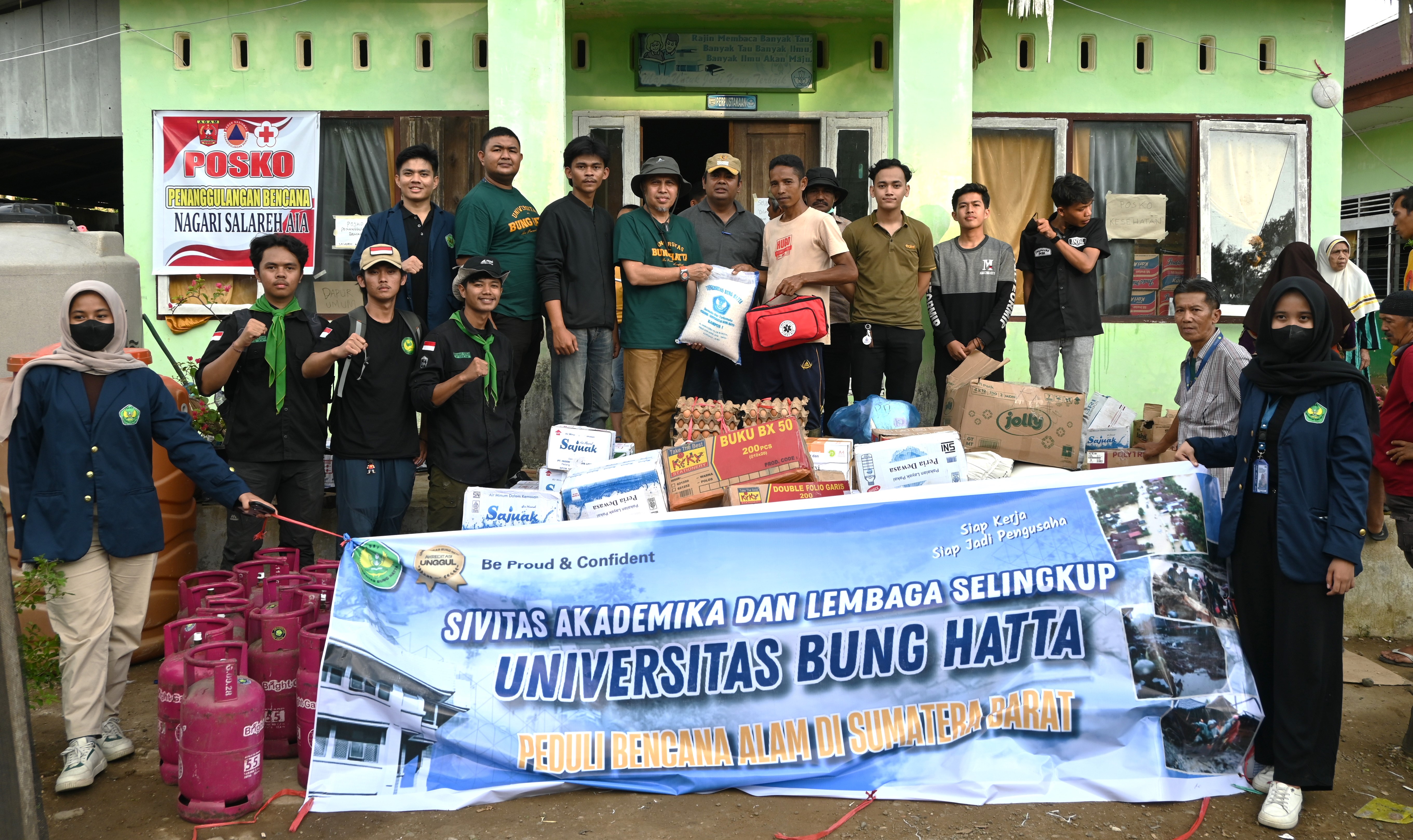 Universitas Bung Hatta Antarkan Langsung Donasi Bencana Ke Nagari Salareh Aia, Palembayan Agam