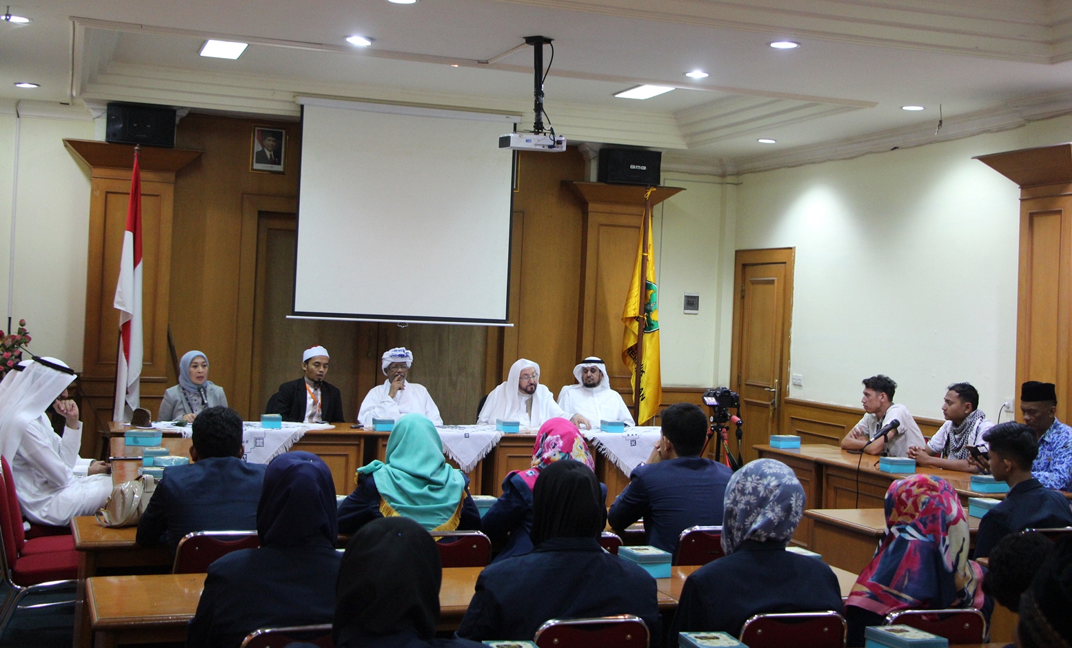 Universitas Bung Hatta Selenggarakan Kuliah Umum dengan Ulama Arab