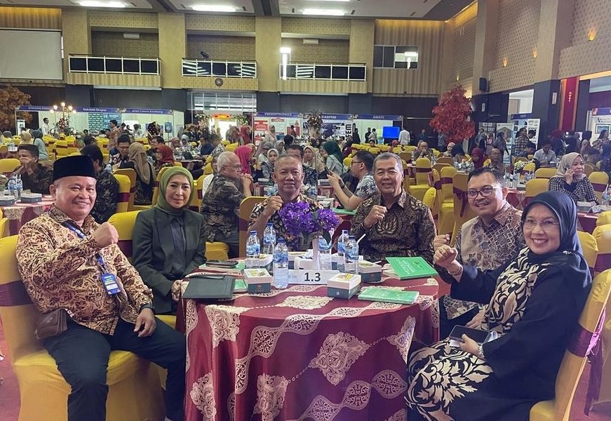 Rektor Universitas Bung Hata dan 148 Rektor Se-Indonesia Hadiri Kampus Merdeka Fair 2024