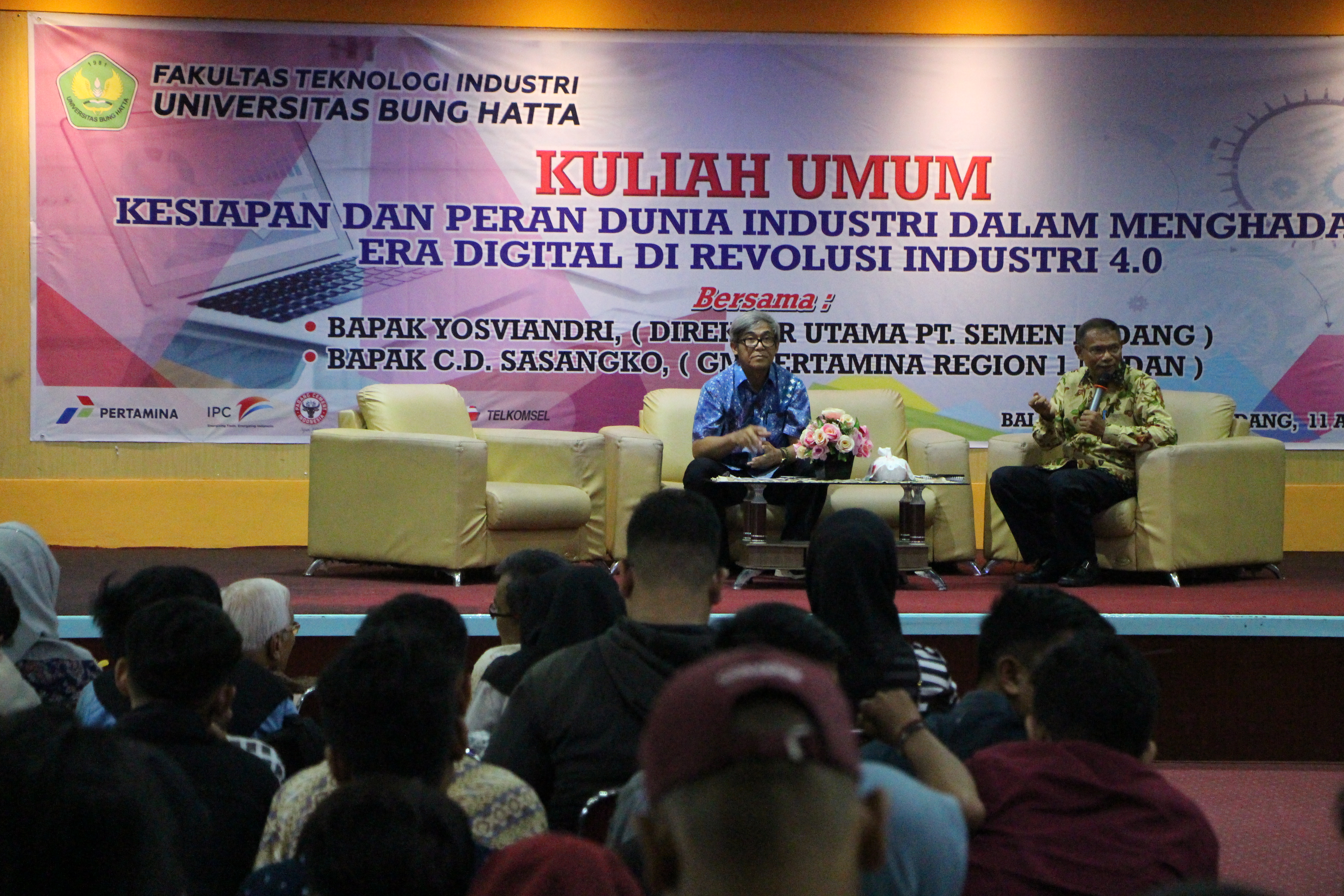 FTI Selenggarakan Kuliah Umum Bersama Dirut Semen Padang dan GM Pertamina Regional Medan