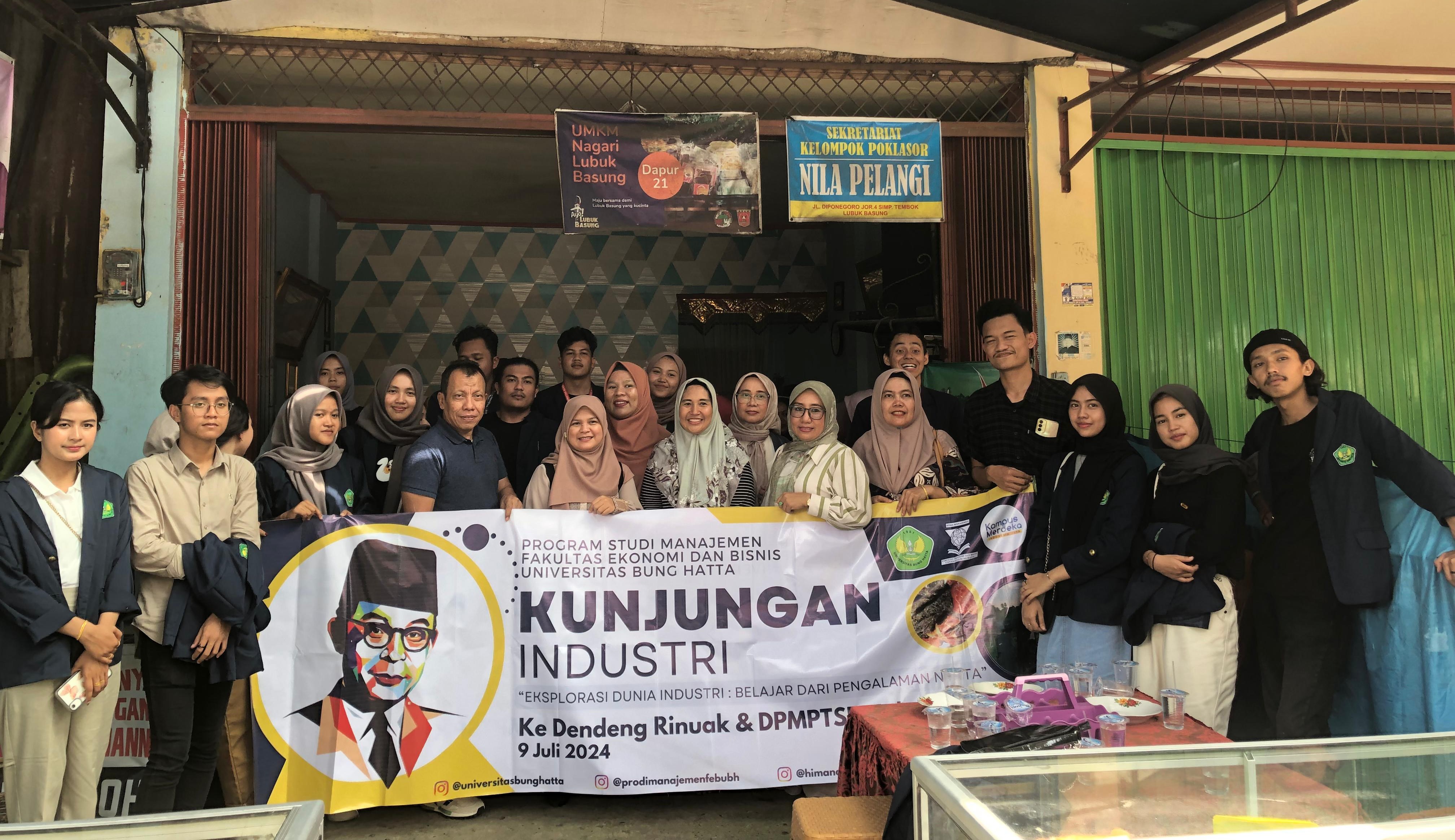 Kunjungan Industri Mahasiswa Prodi Manajemen FEB-UBH Ke DPMPTSP Agam