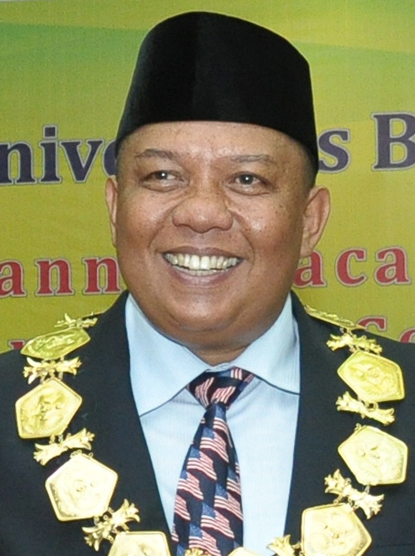 Wisuda UBH ke-59 : Lulusan UBH Dibekali Dengan Sertifikat TOEFL