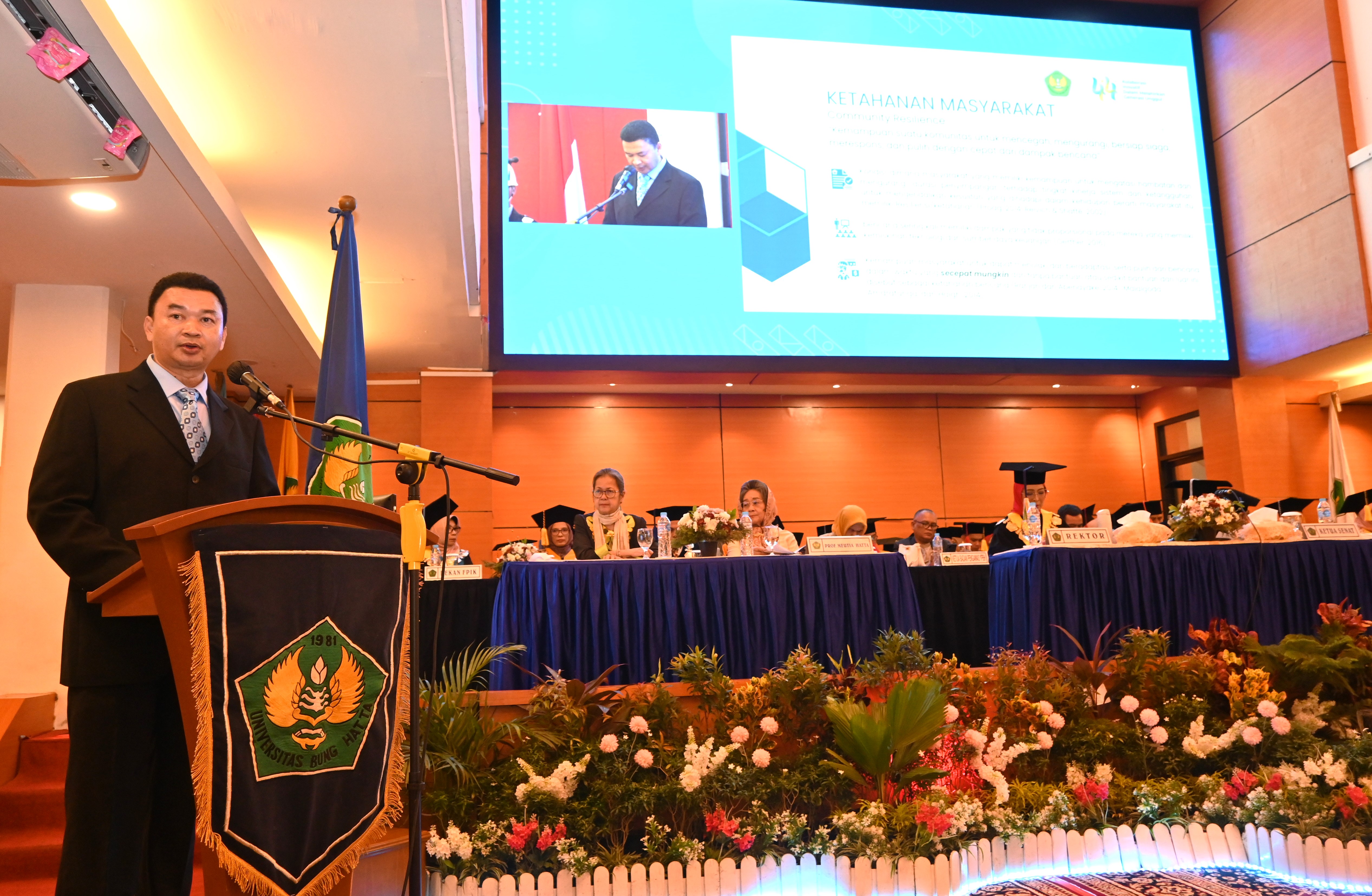 Orasi Ilmiah Dies Natalis UBH, Dr. Putranesia Tekankan Pentingnya Decision Support System untuk Ketahanan Masyarakat